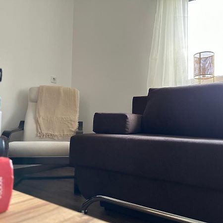 야이체 Sara 아파트 외부 사진
